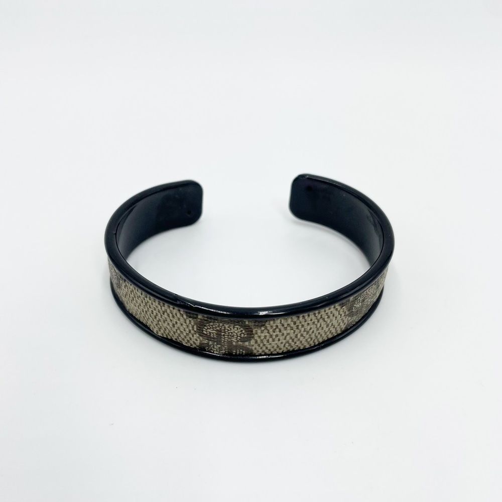 Gucci GG Monogram Cuff Bangle - Picture 7 of 11